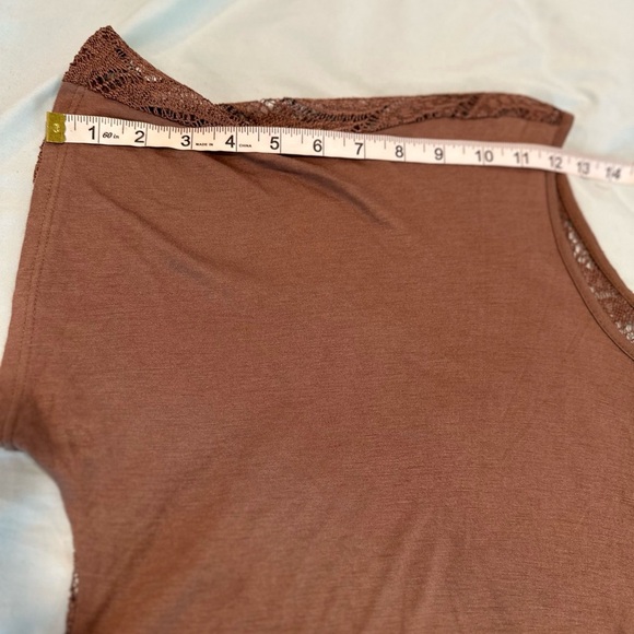 Women Kirra Sz: M Brown Loose Fit Lace Back Boxy Oversized Lightweight Flowy Top - Picture 5 of 16